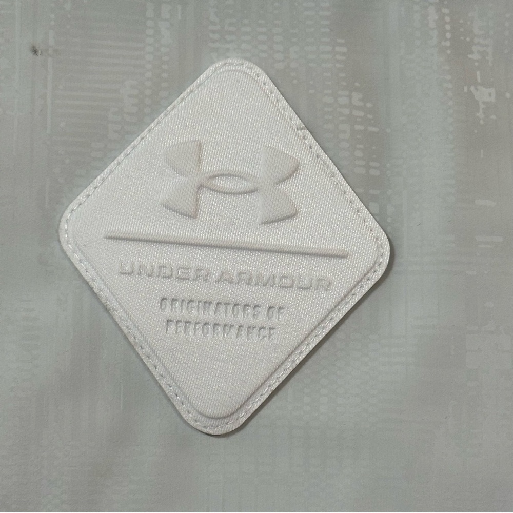 Under Armour 700FP down puffer jacket women’s white grey women’s size L warm NWT - Picture 7 of 15